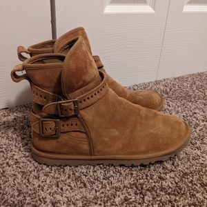 Women's UGG boots